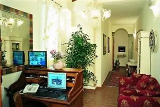 Black 5 Residenza D'epoca Verdi 4* フィレンツェ